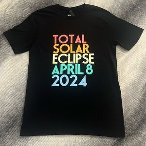 Total solar eclipse tee